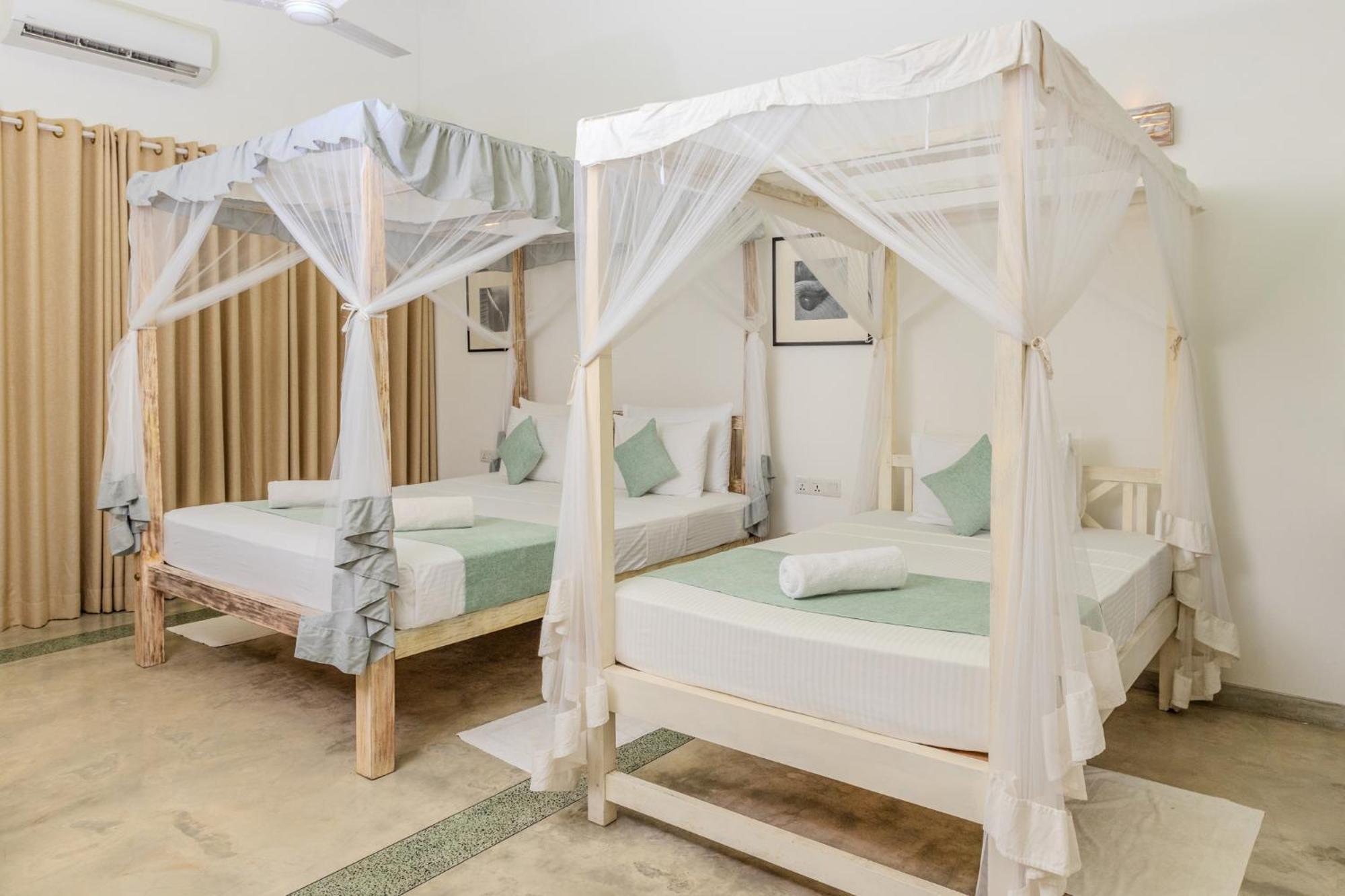 Bed and Breakfast Aurora Унаватуна Экстерьер фото